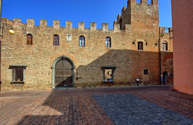 Certaldo 3 - Location de vacances dans le centre historique de Certaldo, Toscane
