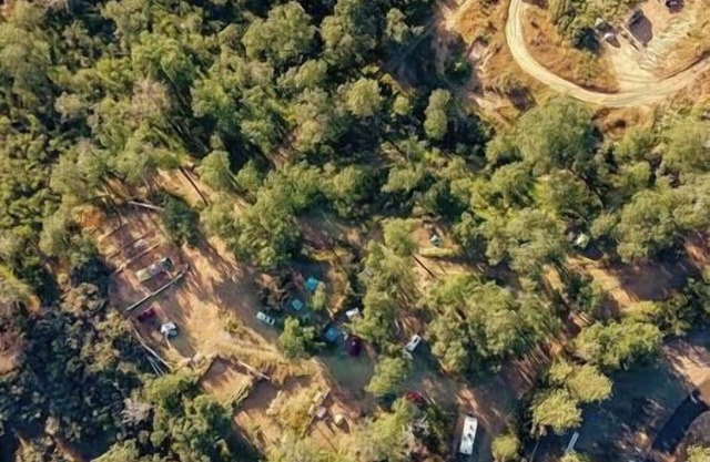 CG23 Sml Campsite/Shower Kings Canyon/Sequoia NP