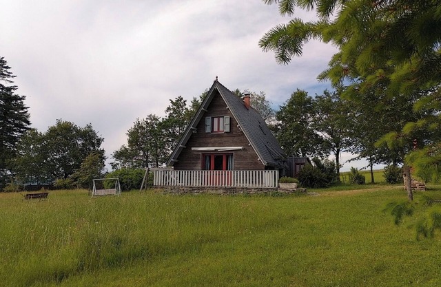 Puy des Fourches chalets in Marcolès