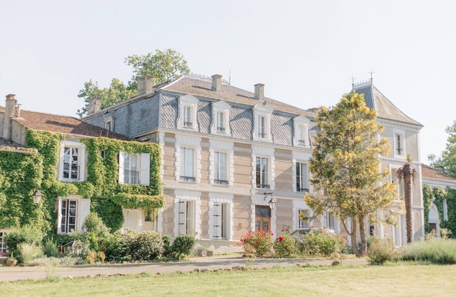 Château Saint-Joseph: joli gîte familial avec grande piscine