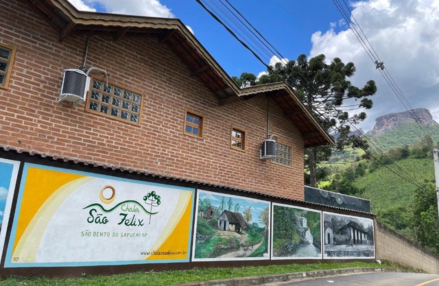 Chales Sao Felix