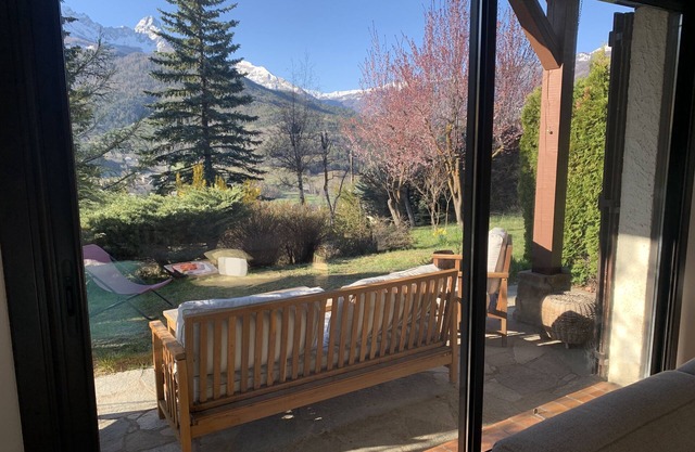 Chalet 200m² pour 12 personnes avec vue magnifique sur les montagnes