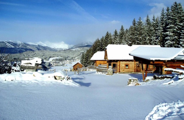 Chalet "Alpenchalets Weissenbacher-Fuchsbau" avec vue sur les montagnes, terrasse et Wi-Fi