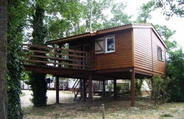Chalet auf Stilt/Terrace/klimatisiert/schöner Parkblick 4 Personen