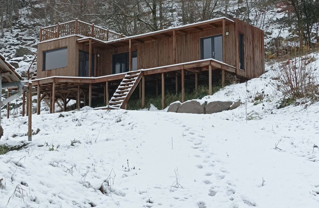 Chalet 'Massassi Plaza' avec vue sur les montagnes, Wi-Fi et climatisation
