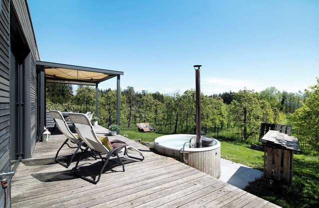 Chalet 'Bodensee Oberschwaben' avec terrasse privée, jardin privé et Wi-Fi