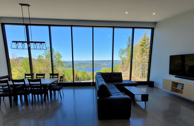Chalet du Domaine St Fiacre , Vue Fjord du Saguenay , spas