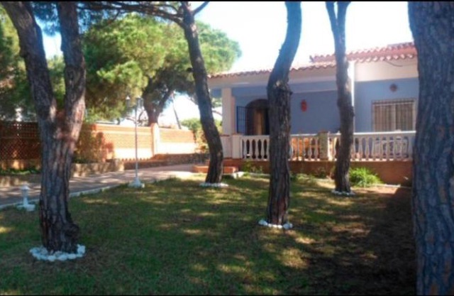 Chalet en la playa con piscina privada en Mazagon "Casa de Ana"