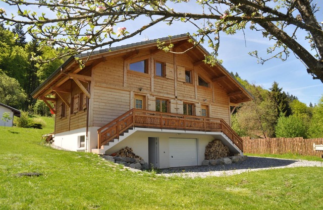 CHALET accès GRANDMASSIF 4*:SAUNA et SPA,à coté de MORILLON-Samoens