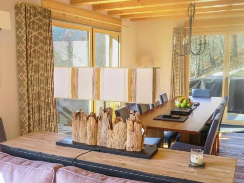Chalet Hérémence near Les 4 Vallées Ski Area
