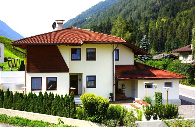 Maison de vacances à Fulpmes avec jardin
