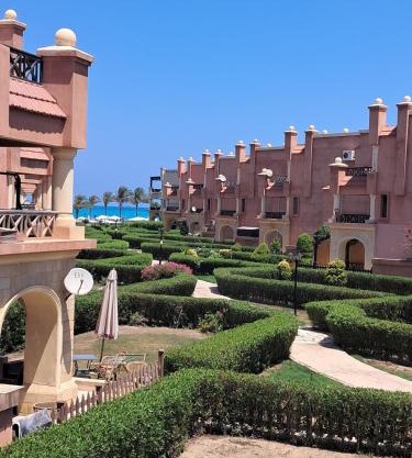 Chalet in Lazordy bay