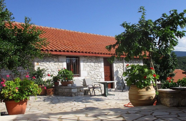 Maison de vacances accueillante avec jardin à Leonidio