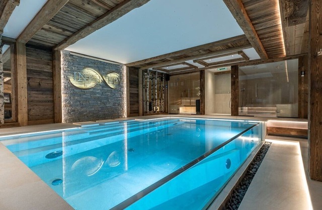 Chalet de Luxe à Chamonix avec espace SPA et piscine intérieure chauffée
