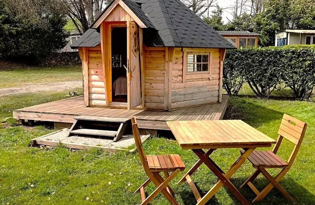 Chalet Kota - 1 Schlafzimmer (ohne Sanitäranlagen) 2 Personen