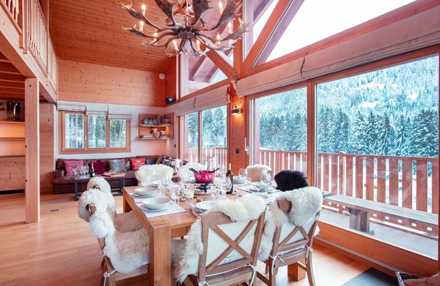 Chalet Les Pars by Interhome