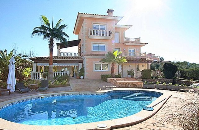 Chalet Libertat - Cinq Chambres Villa, Couchages 10