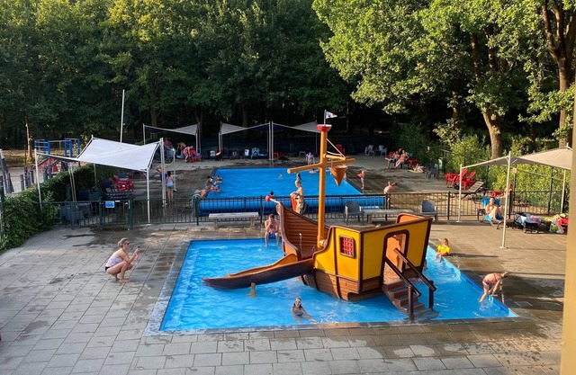 Chalet Near the Loonse and Drunense Duinen