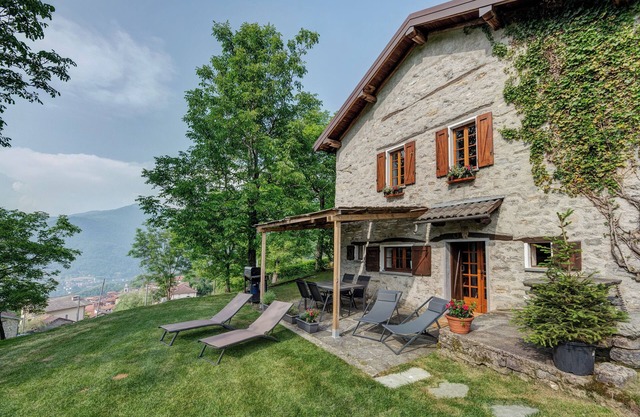 Chalet "Nini's Home" avec terrasse privée, jardin privé et Wi-Fi