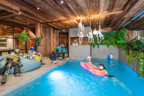 Chalet ORPIN Serre-Chevalier piscine cinéma sauna