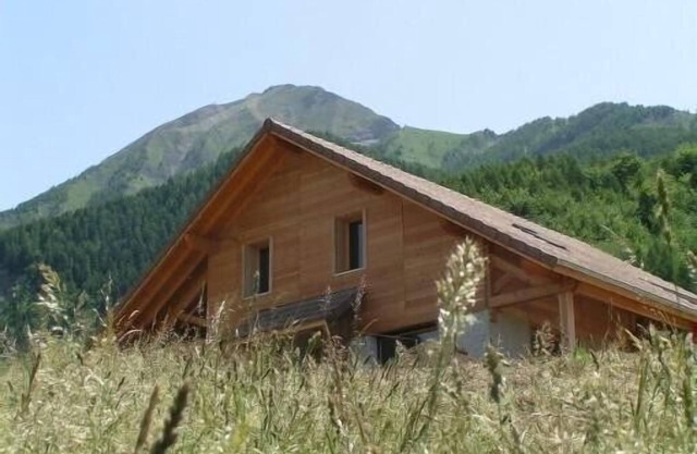 Chalet jumelé avec vue imprenable.