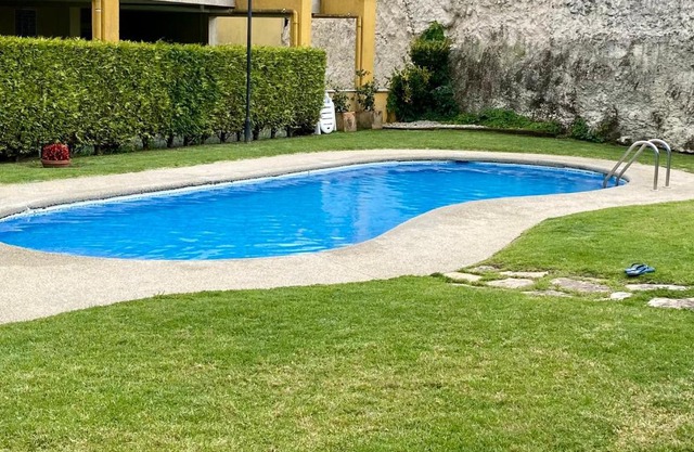 Chalet Portosin con piscina al lado de la playa