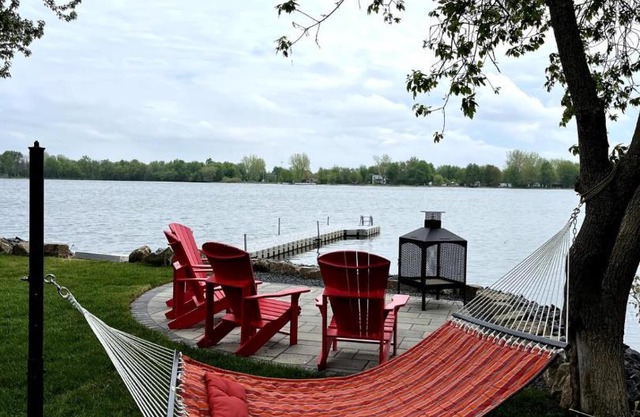 Chalet St-Jean-Sur-Richelieu Waterfront