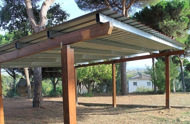 Chalet ten minutes from the beach, by car
