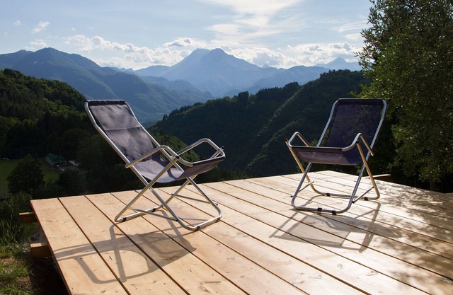 Chalet with pool and panoramic view