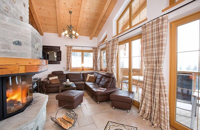 Chalet with breathtaking mountain views, sauna, and proximity to the lift in the