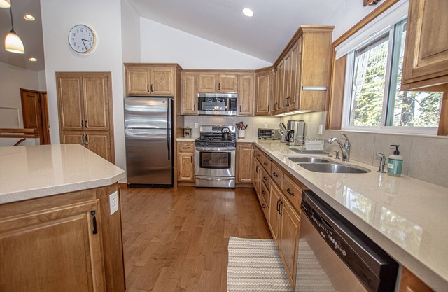 Chamberlands Hideaway: 3 bedrooms, great amenities