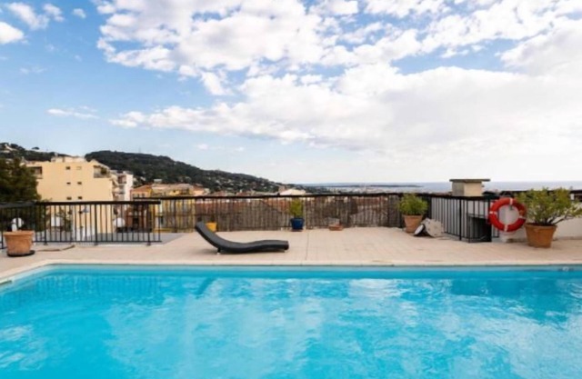 Chambre 12min de la Croisette av/ terrasse privée