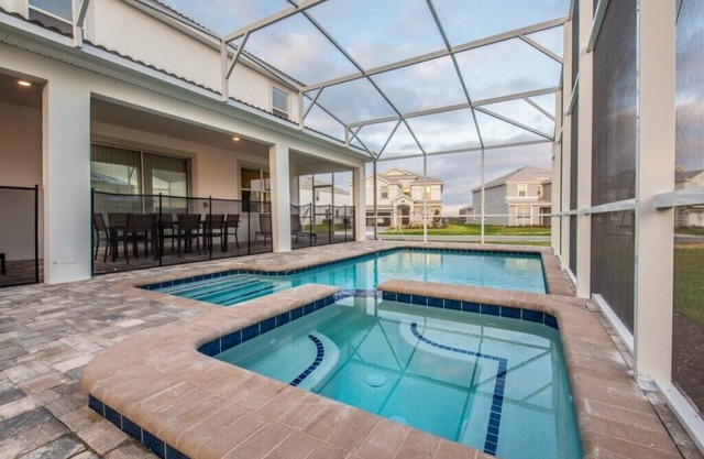 Champions Gate Luxury 10 Bedroom Resort Villa With Spa and Games Room on Golf Course community