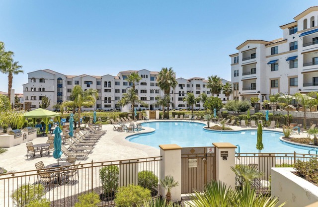 Chandler Vacation Rental: Community Pool & Hot Tub