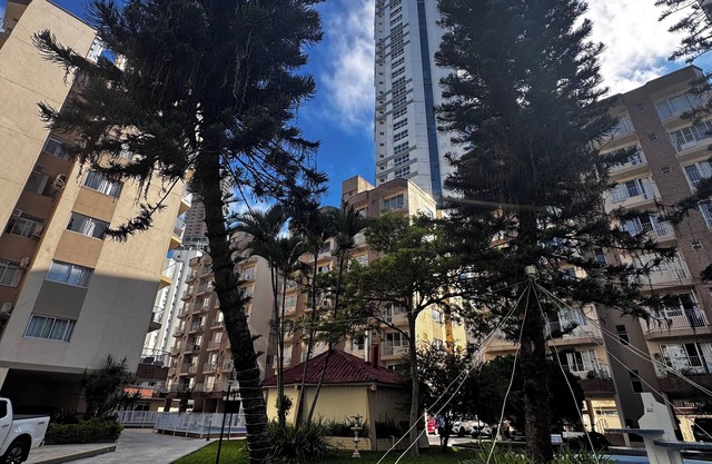 Charming 1-bedroom apartment with AC, WiFi in Centro Balneário Camboriú