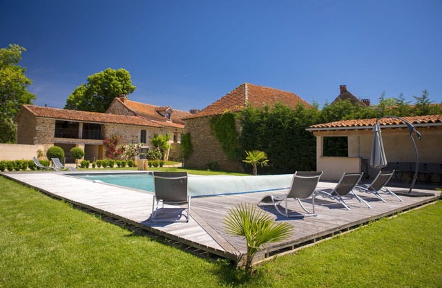 Casa de carácter con mucho encanto y una piscina privada