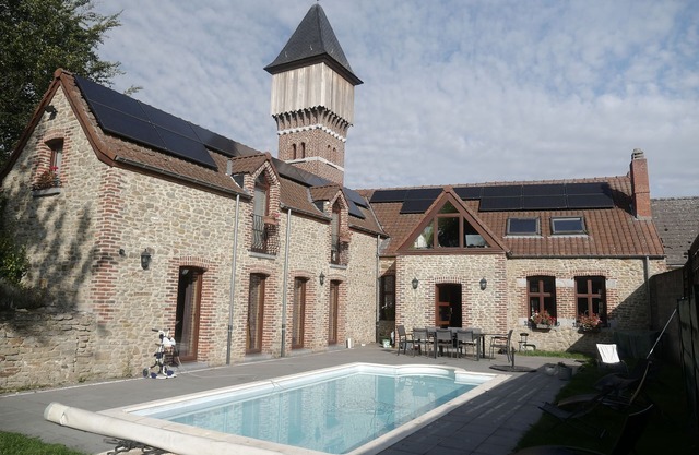 Maison de caractère avec piscine chauffée privée sans vis-à-vis et jacuzzi