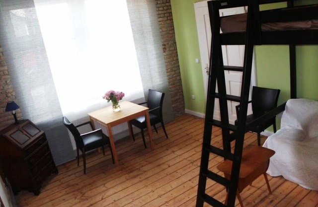 De caractère, romantique appartement proche du réservoir, la dysenterie, la vieille ville et les montagnes