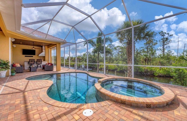 Charlotte County Villa 5913: Private Pool + Spa Oasis