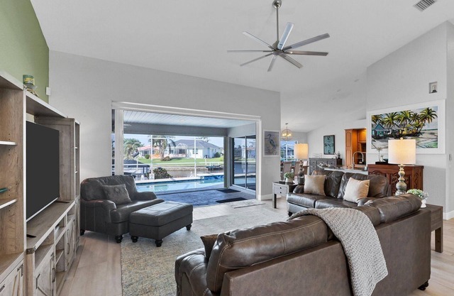 Charlotte Harbor 3B/2.5B Villa #3248