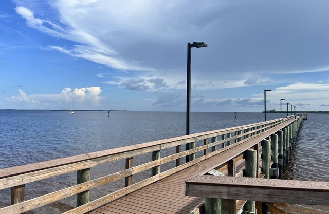 Charlotte House Waterfront Getaway - 3 Min Walk to the Beach!