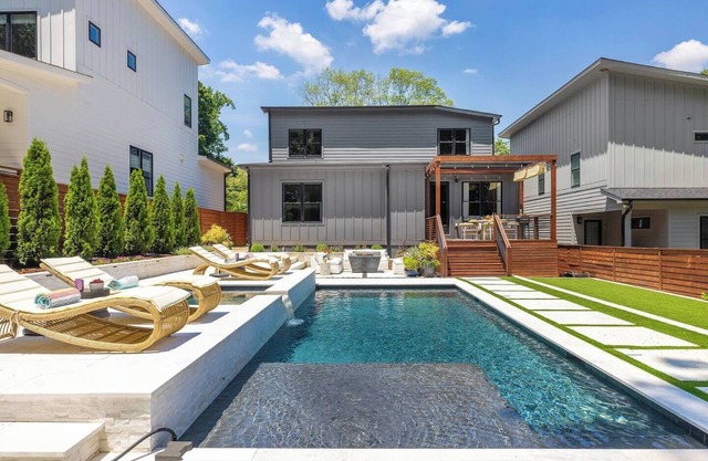 Charlotte Retreat | Pool, Spa, Gym, Putting Green