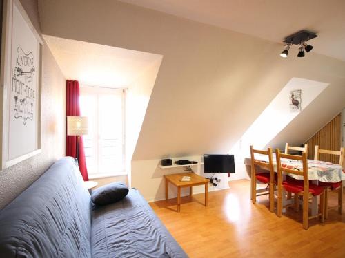 Charmant F1 bis en hypercentre, accès wifi, animaux acceptés, face aux Thermes, 4 couchages - FR-1-415-63