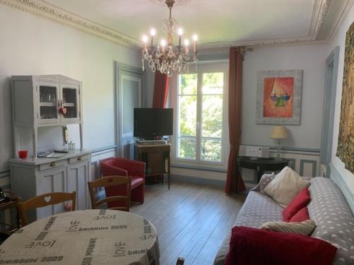 Charmant T2 au cœur du Mont-Dore avec Wifi, face aux Thermes - FR-1-415-95