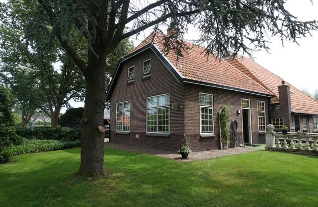 Charmantbuiten