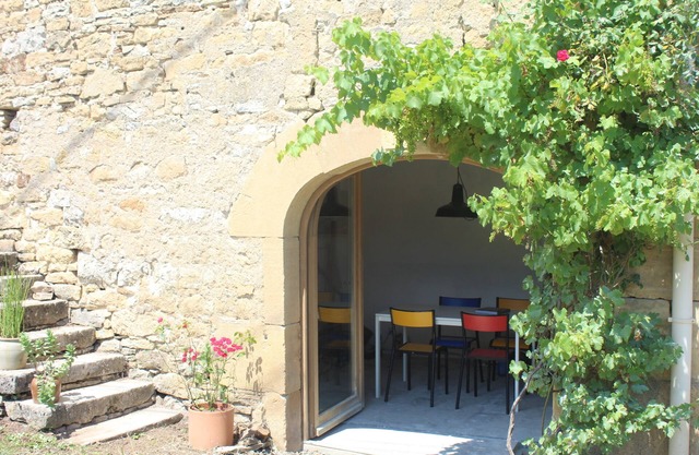 Charmante Maison en Pierre