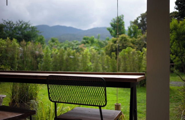 Charming 2-bedroom villa with WiFi and AC in Amphoe Mueang Chiang Mai