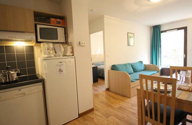 Charmant T2 avec balcon, parking et lave-linge près du parc