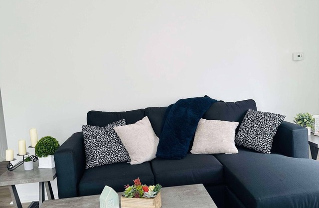 Charming 1-bedroom apartment in brilliant Columbus with WiFi