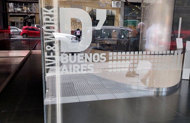 Charming 1-bedroom apartment in downtown Buenos Aires with AC, WiFi and security